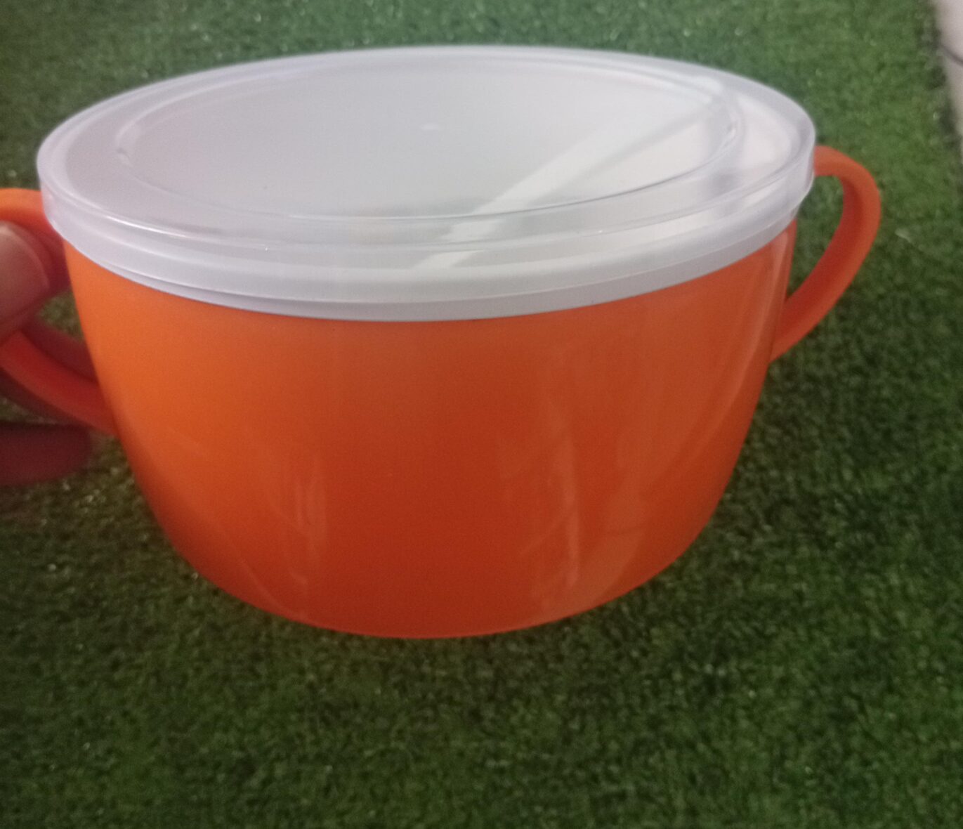 LUNCH BOX