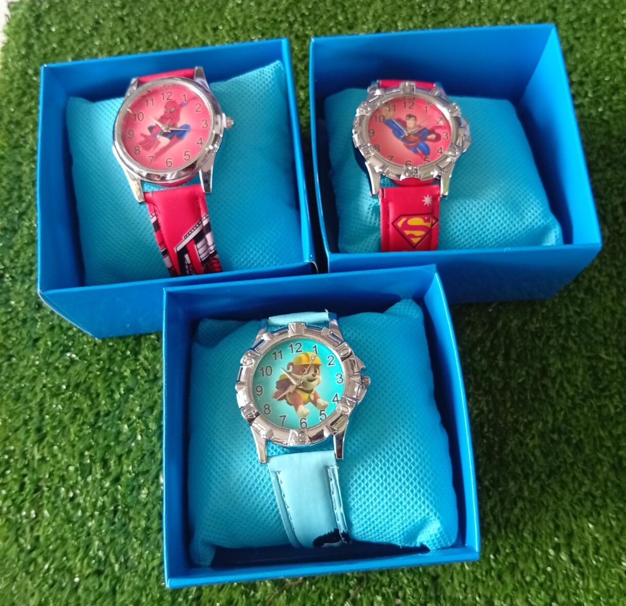 BOX WATCH